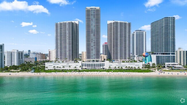 Building Photo - 1800 S Ocean Dr Unit 3607 Rental