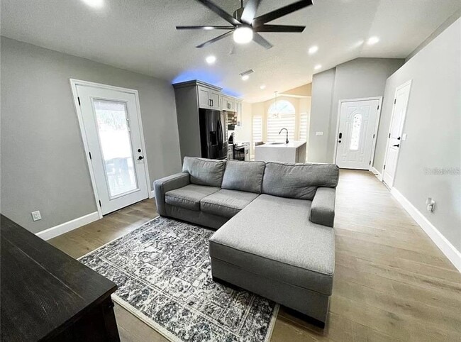 Photo - 18505 3rd Ave