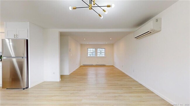 Photo - 37 Village Rd Unit 2