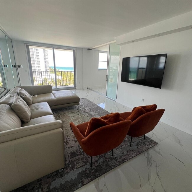 Photo - 9273 Collins Ave Unit 606