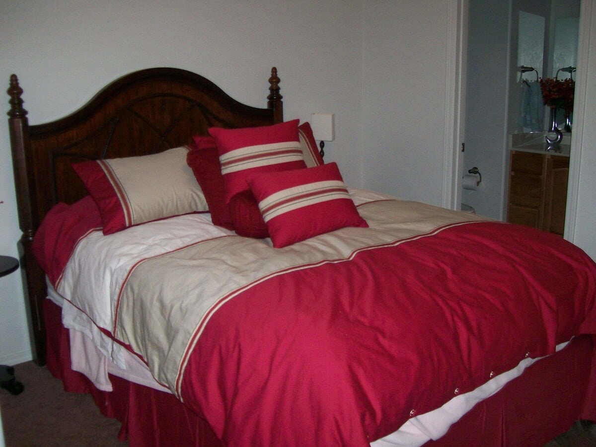 Photo - Beautiful Railroad Springs Townhome