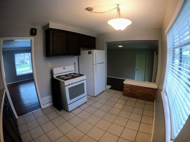 Photo - 2 bed, 1 bath ranch in a beautiful neighborhood