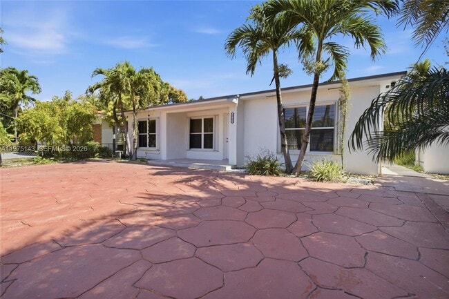 Photo - 2761 SW 33rd Ct