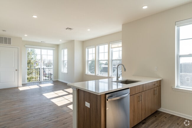 1HAB, 1BA - 706ft² - The AXIS at South Amboy on Bordentown Ave.