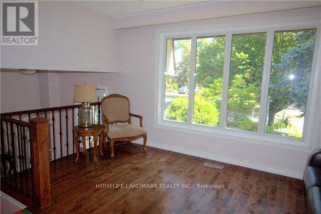 Photo - 102 Beaverbrook Ct
