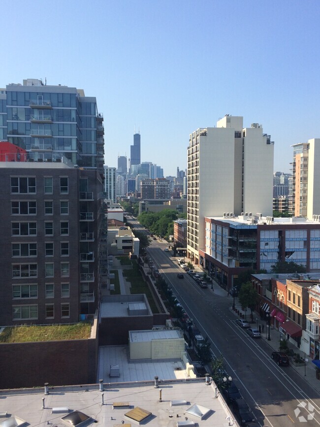 Building Photo - 1309 N Wells St Unit 1104 Rental
