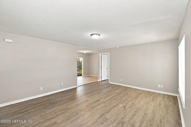 Photo - 6069 Anglia Dr