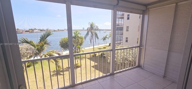 Building Photo - 3020 Marcos Dr Unit S312 Rental