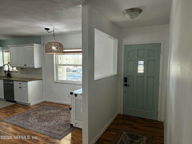 Photo - 1926 71st Ave