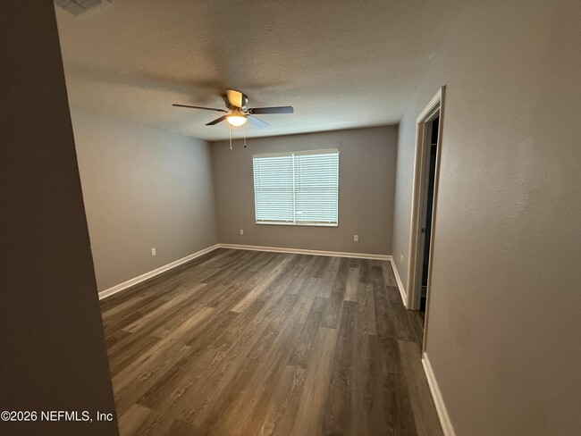 Photo - 8574 Newnan Lk Dr