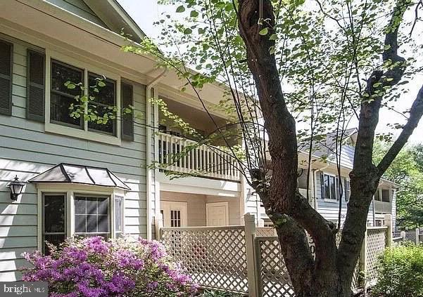 Photo - 13016 Shadyside Ln Apartment Unit 13-230