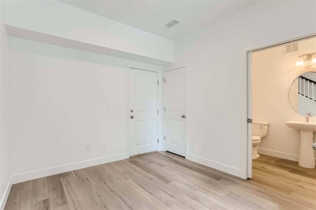 Photo - 2748 W 68th Ave