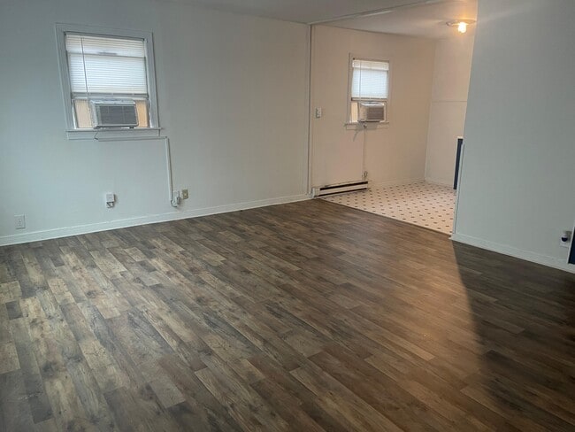 Photo - 2708 Cave Ave NW