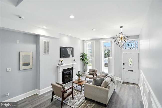 Photo - 1628 E Biddle St