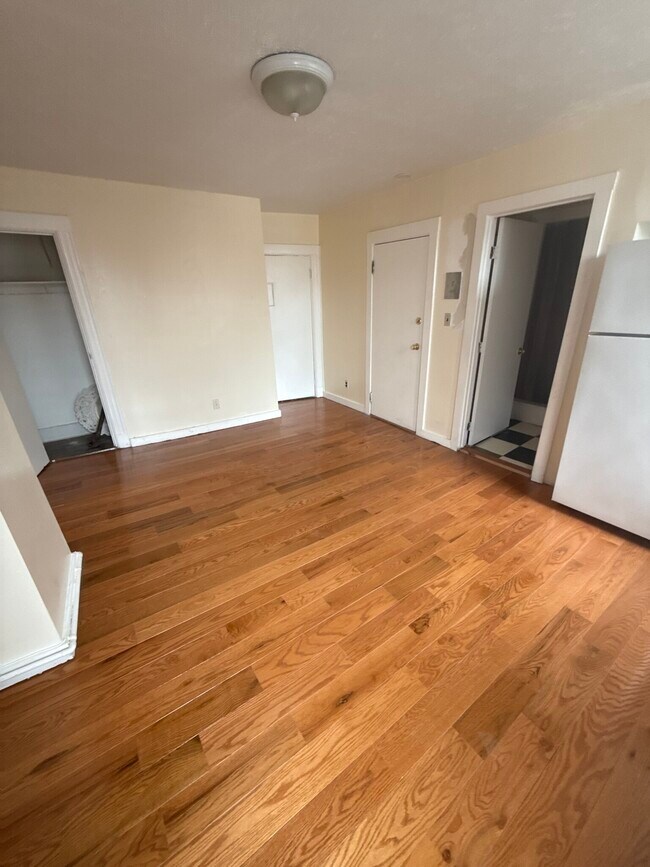 Photo - 42 Anderson St Unit 2