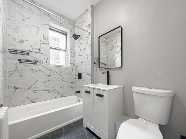 Photo - 758 Jersey Ave Unit D4