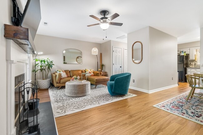 Photo - Charming 2-Bedroom, 2.5 Bath Townhome in Woodcroft Available July 1st!