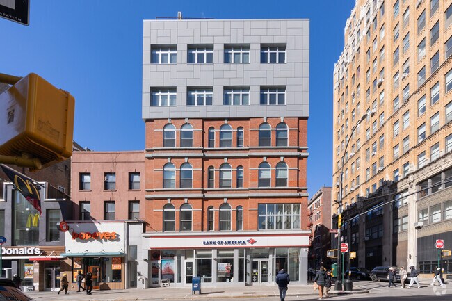 Photo - Livingston Collection