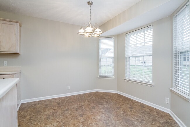 Photo - 1413 Chesterbrook Ct