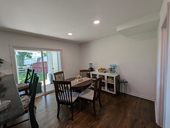 Photo - 800 Ridge St