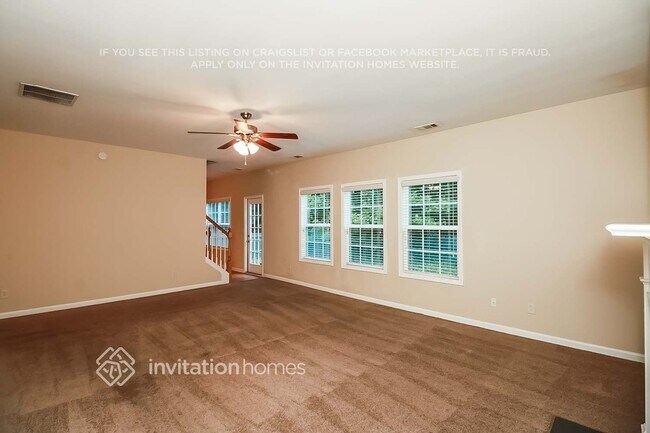 Photo - 3021 Leatherleaf Tr