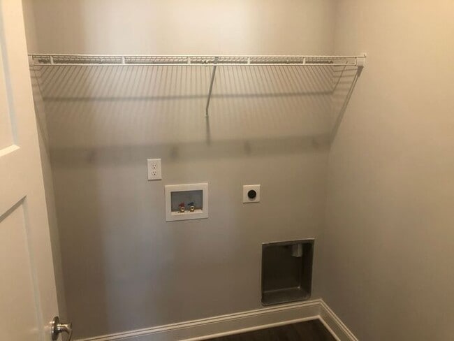 Photo - Discover the Ultimate in Modern Living!