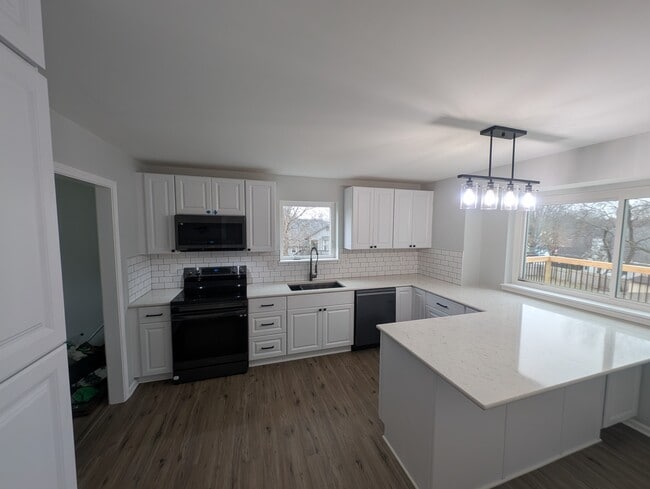 Photo - 1637 E Sheridan Bridge Ln