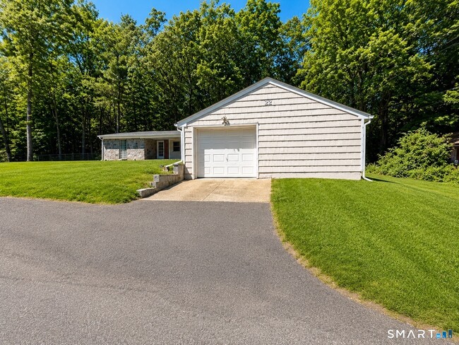 Photo - 22 Circle Dr