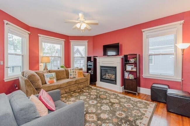 Photo - 16 Primrose St Unit 2
