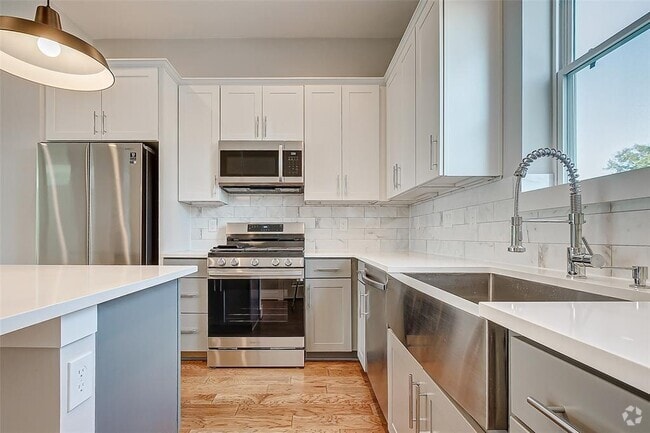 Building Photo - 622 Janisch Rd Rental