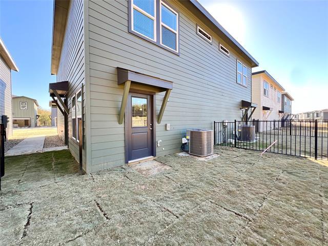 Photo - 3501 E Renfro St