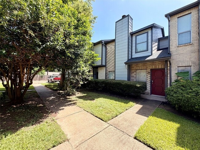 Photo - 12400 Brookglade Cir
