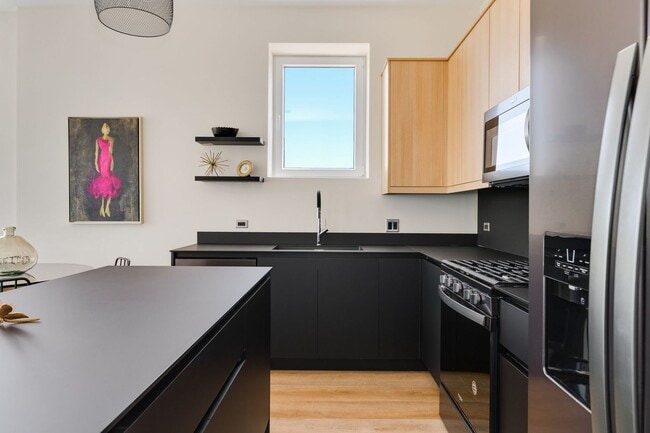 Photo - 280 Stonington Dr Unit 108