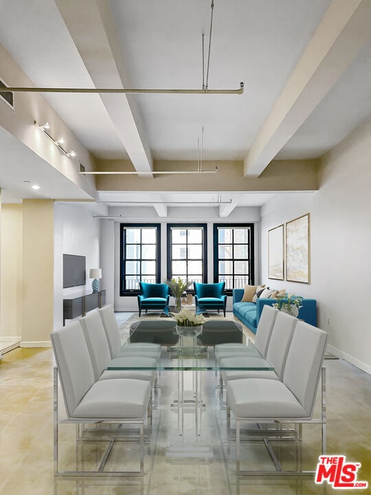 Building Photo - 315 W 5th St Unit 414