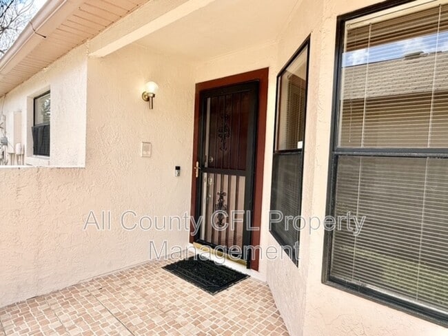 Photo - 2911 Woolridge Dr