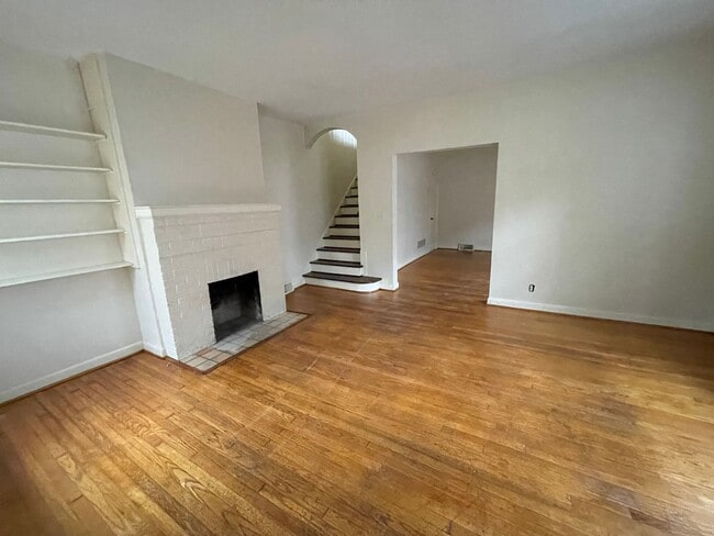 Photo - 3bd/1.5 bath located in University Hill- ***COMING IN JUNE***