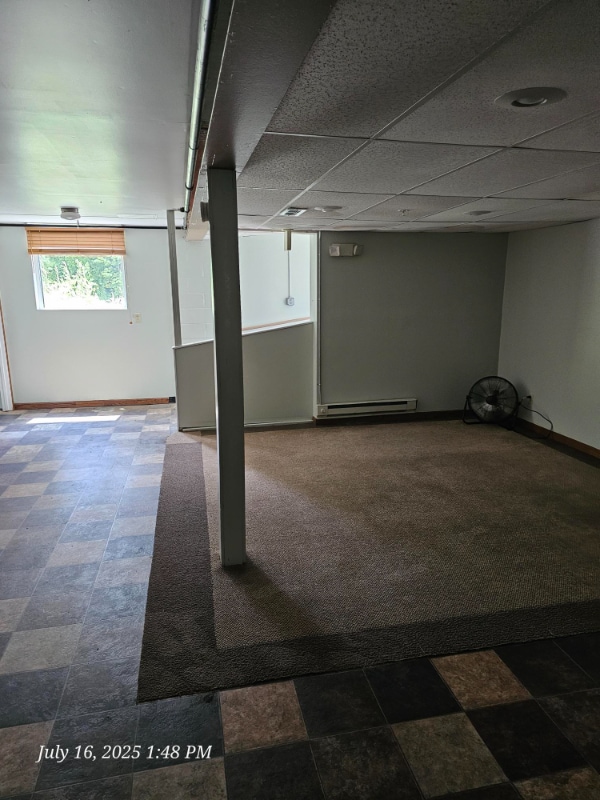 Building Photo - 615 S Chestnut St Rental