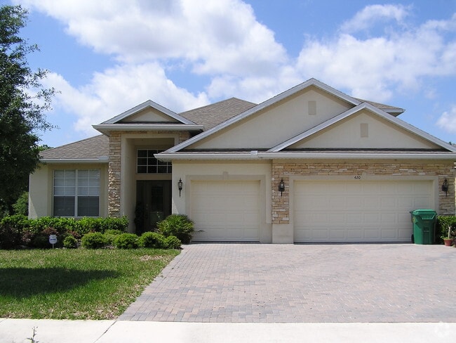 Building Photo - 420 Holly Fern Terrace Rental
