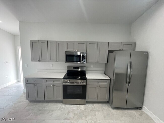 Photo - 1501 Gleason Pkwy