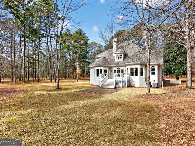 Photo - 107 Millpond Ln