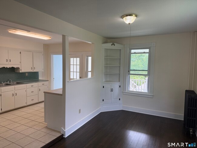 Photo - 131 Eastern Dr