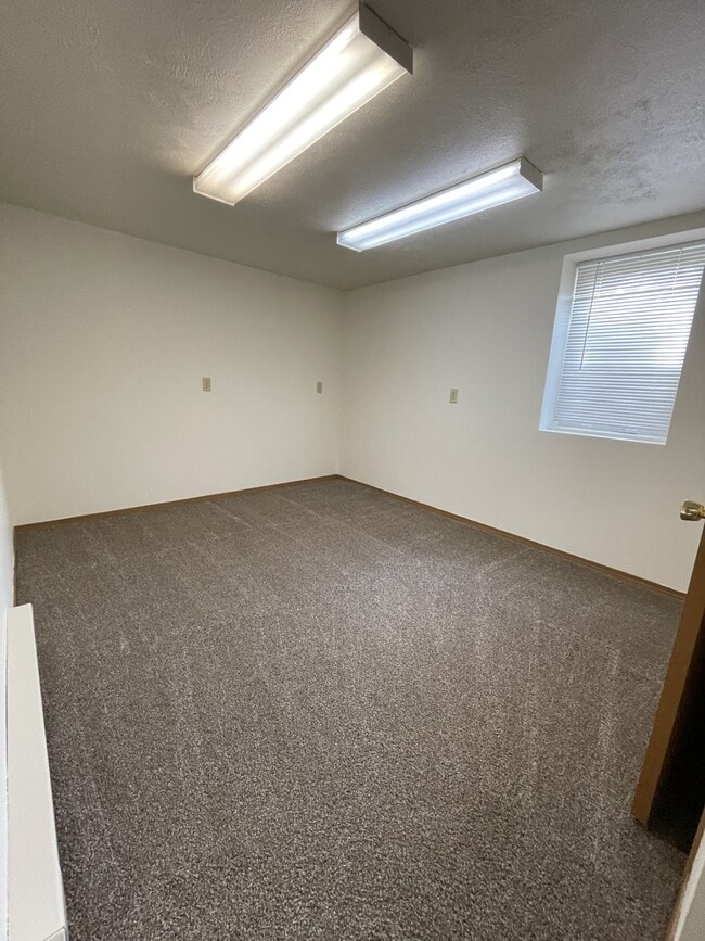 Photo - 230 W 2nd St Unit 230 W 2nd