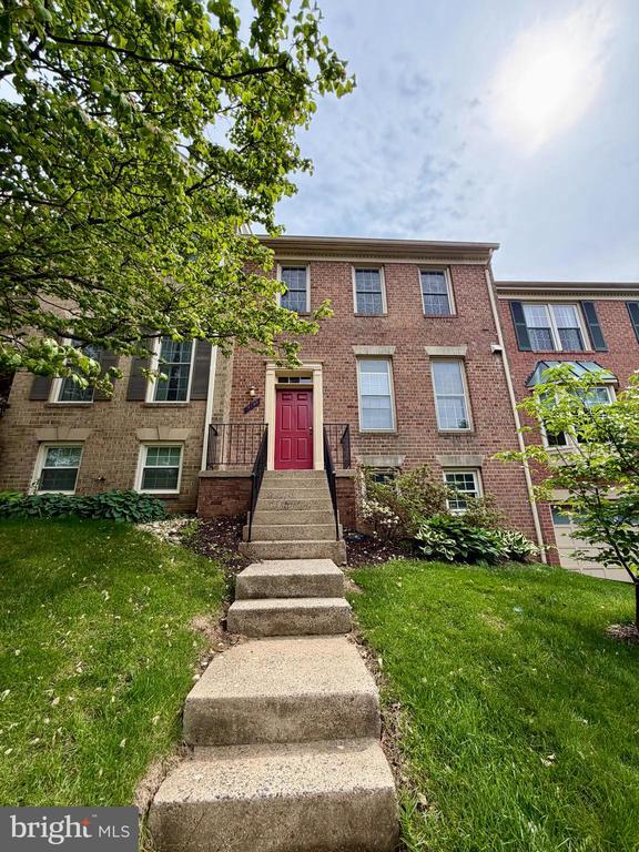 Photo - 4105 Meadow Field Ct