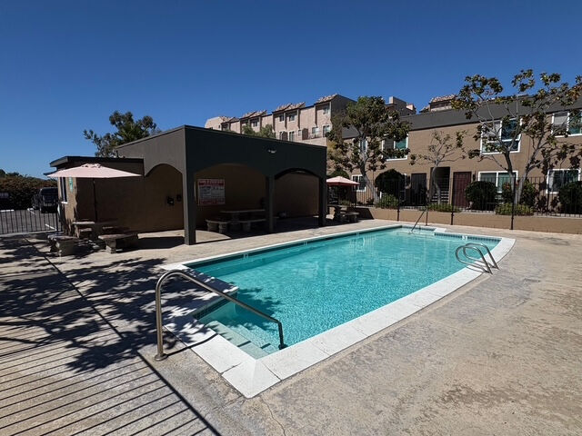 Pinewood Apartments