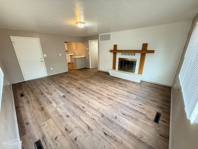 Photo - 1320 S 20th Ave