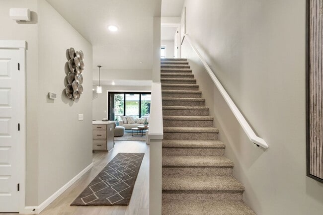 Photo - 7009 NE 132nd Way