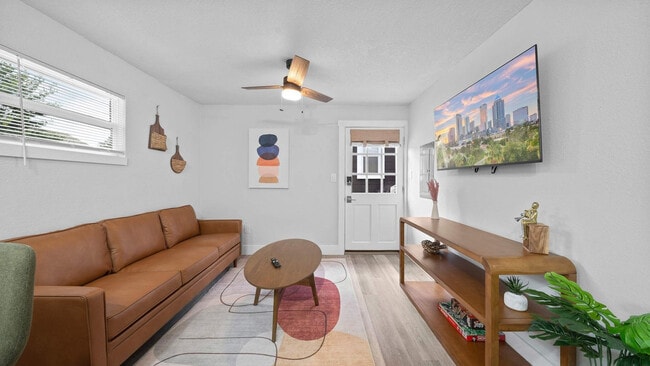 Photo - 1007 E Comanche Ave Unit ID1271933P