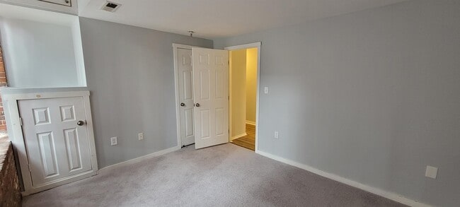 Photo - 470 Silver St
