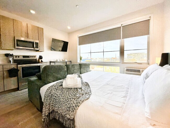 Photo - 501 N Perth St Unidad ID1289477P