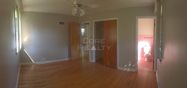 Photo - 4027 Greenwood St